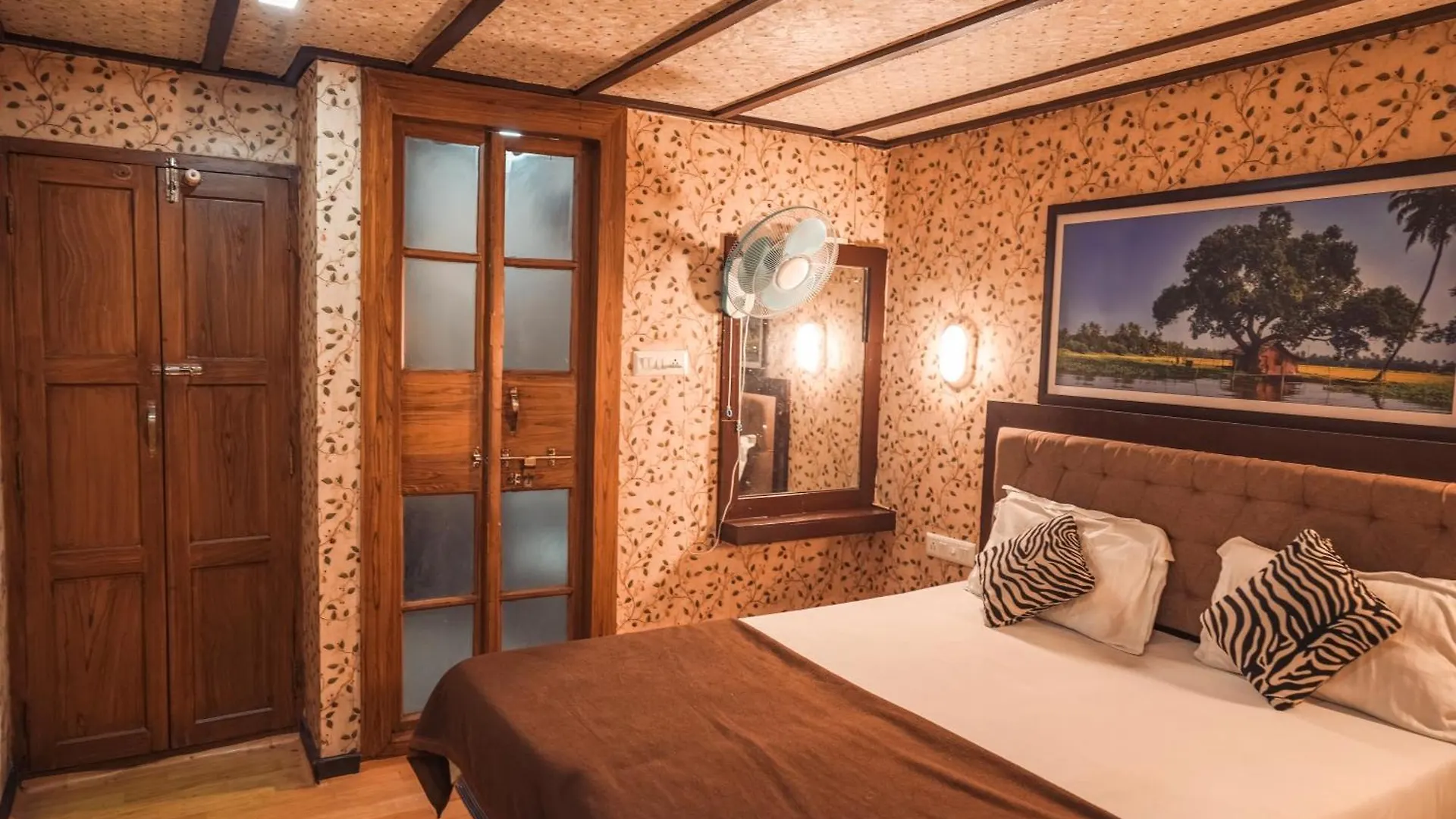 Venice Premium Houseboats Alleppey Hotel Alappuzha